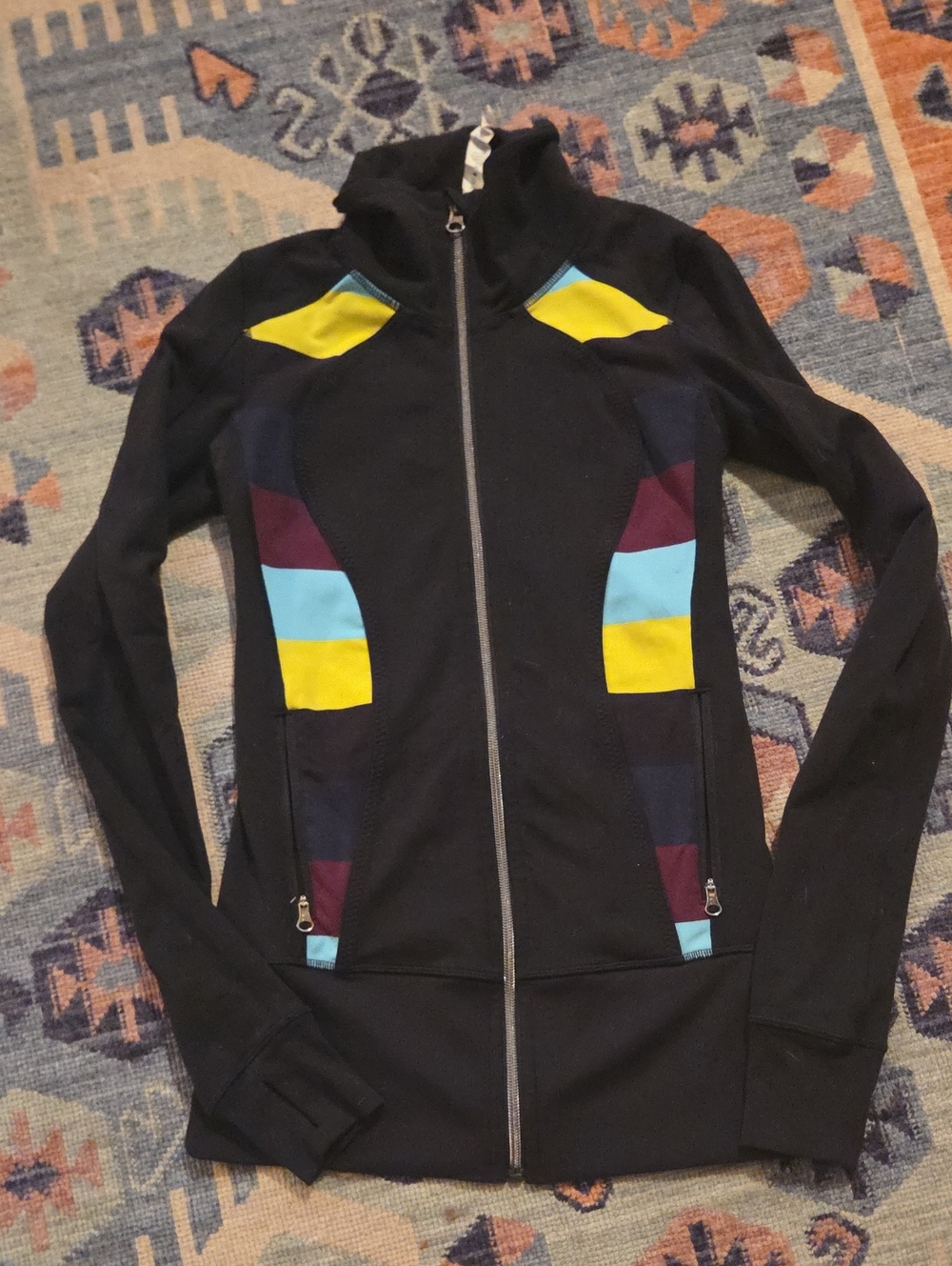 LuluLemon Size 2 Zip Up Nice Asana Jacket